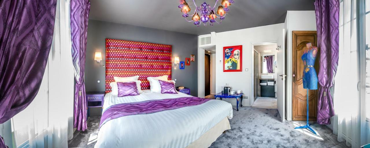 Brit Hotel Privilege Lisieux - La Villa Des Arts Екстериор снимка
